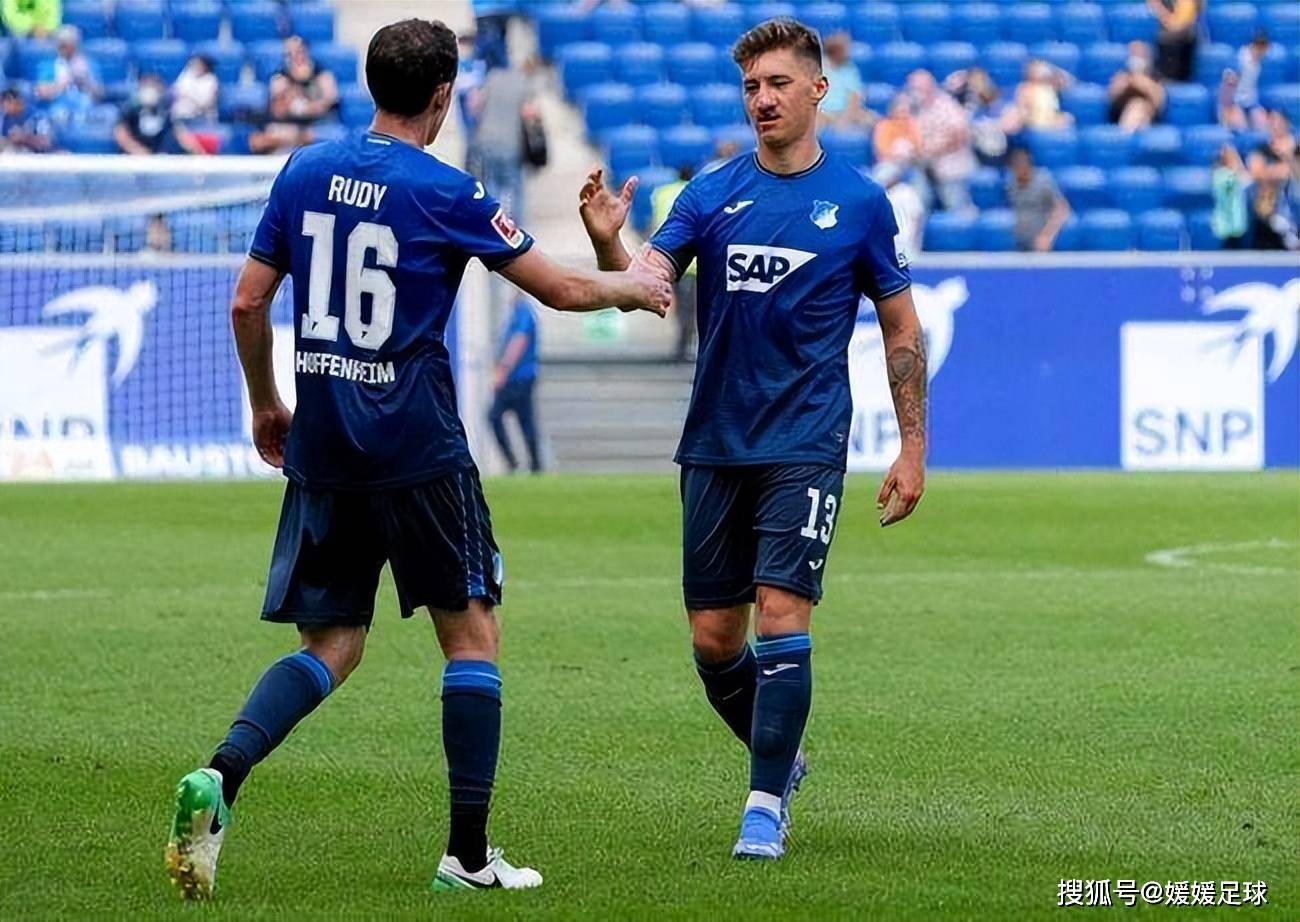 关于铁血守卫：云达不莱梅队稳健防守获胜的信息