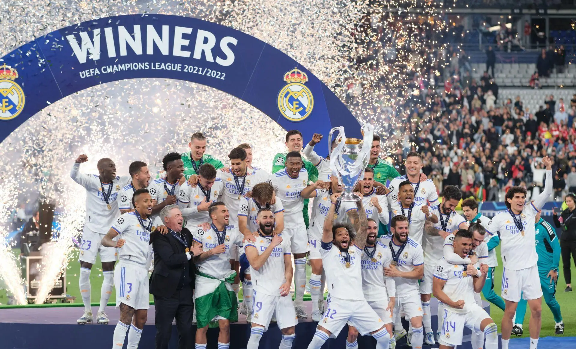 皇家马德里击败对手，成功晋级