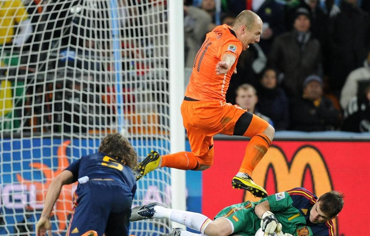 爱游戏在线登录-足球赛场惊现荷兰队逆袭时刻