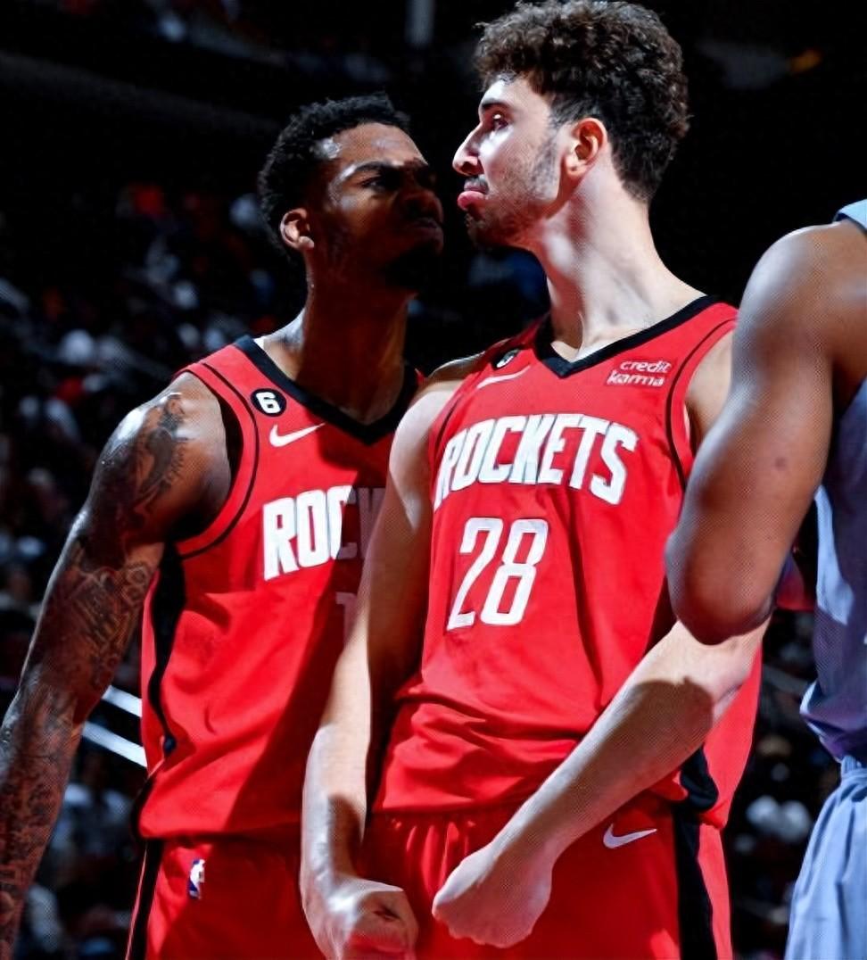 爱游戏亚洲官网-灰熊签下自由球员，增强内线阵容