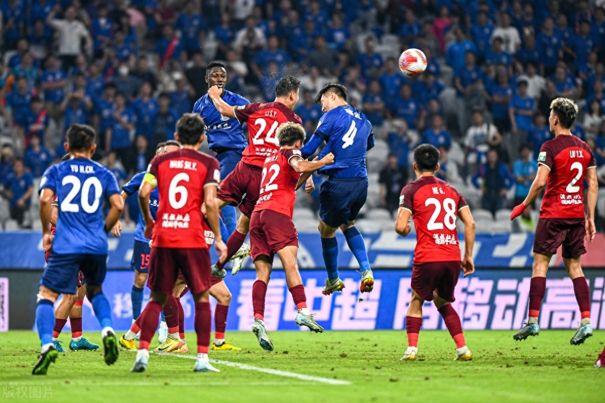 爱游戏体育下载-包含阿尔及利亚篮球联赛：阿尔及尔巨人队实现四连胜的词条