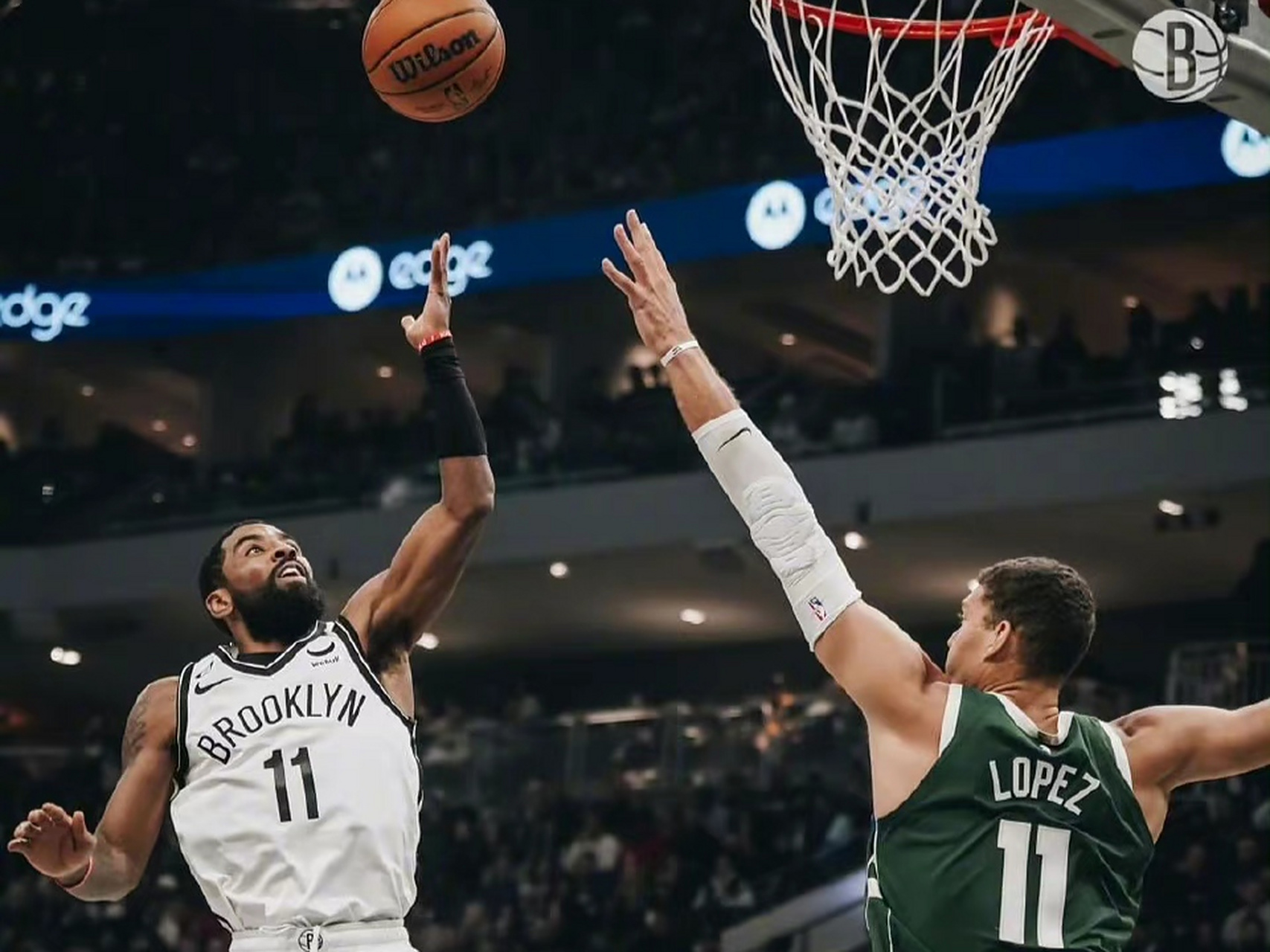 爱游戏体育地址-关于火箭客场逆转篮网，范甘迪欢呼的信息